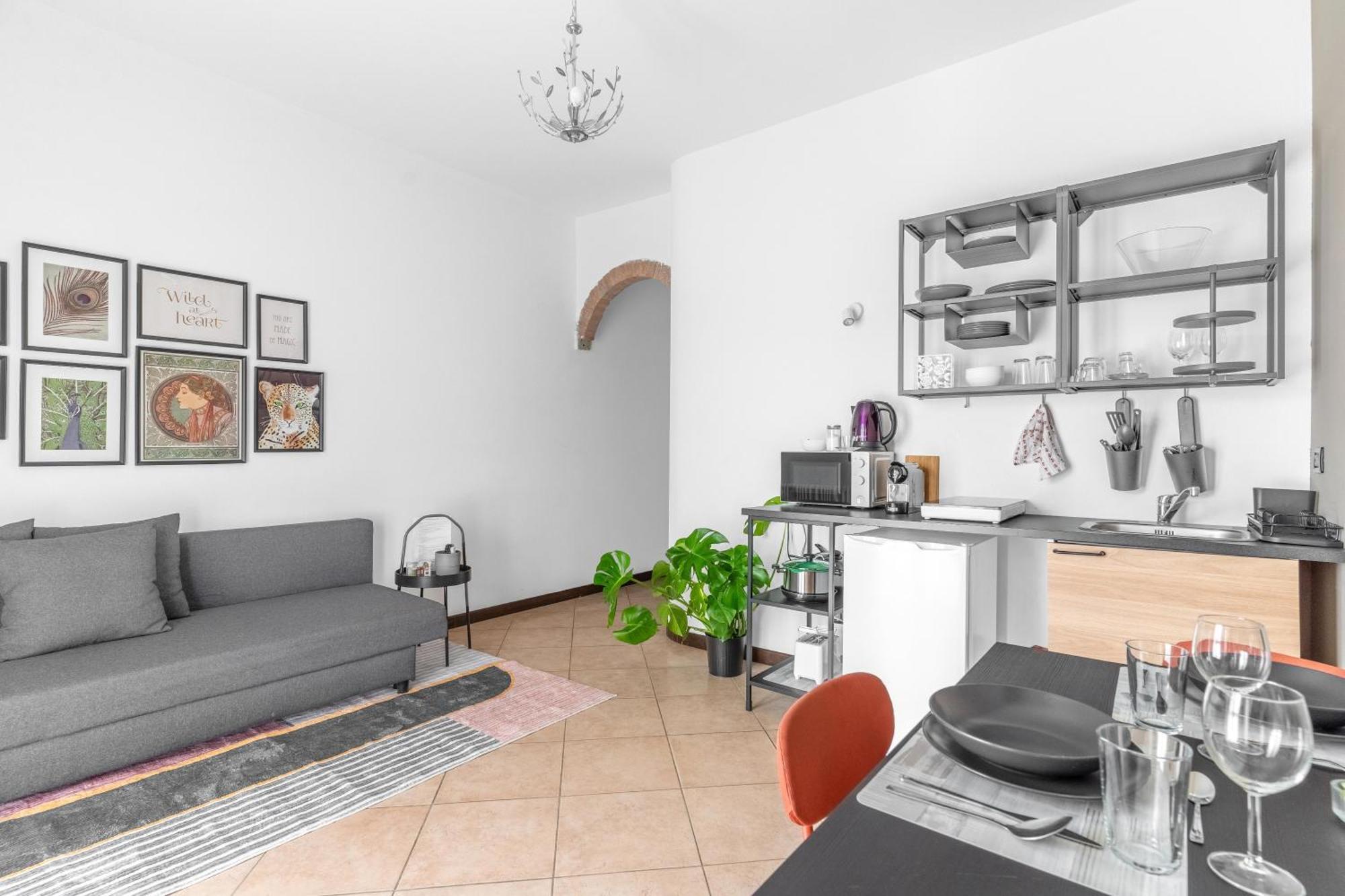 -Free Pool And Parking- Garda House Apartments Castelnuovo del Garda Exterior photo