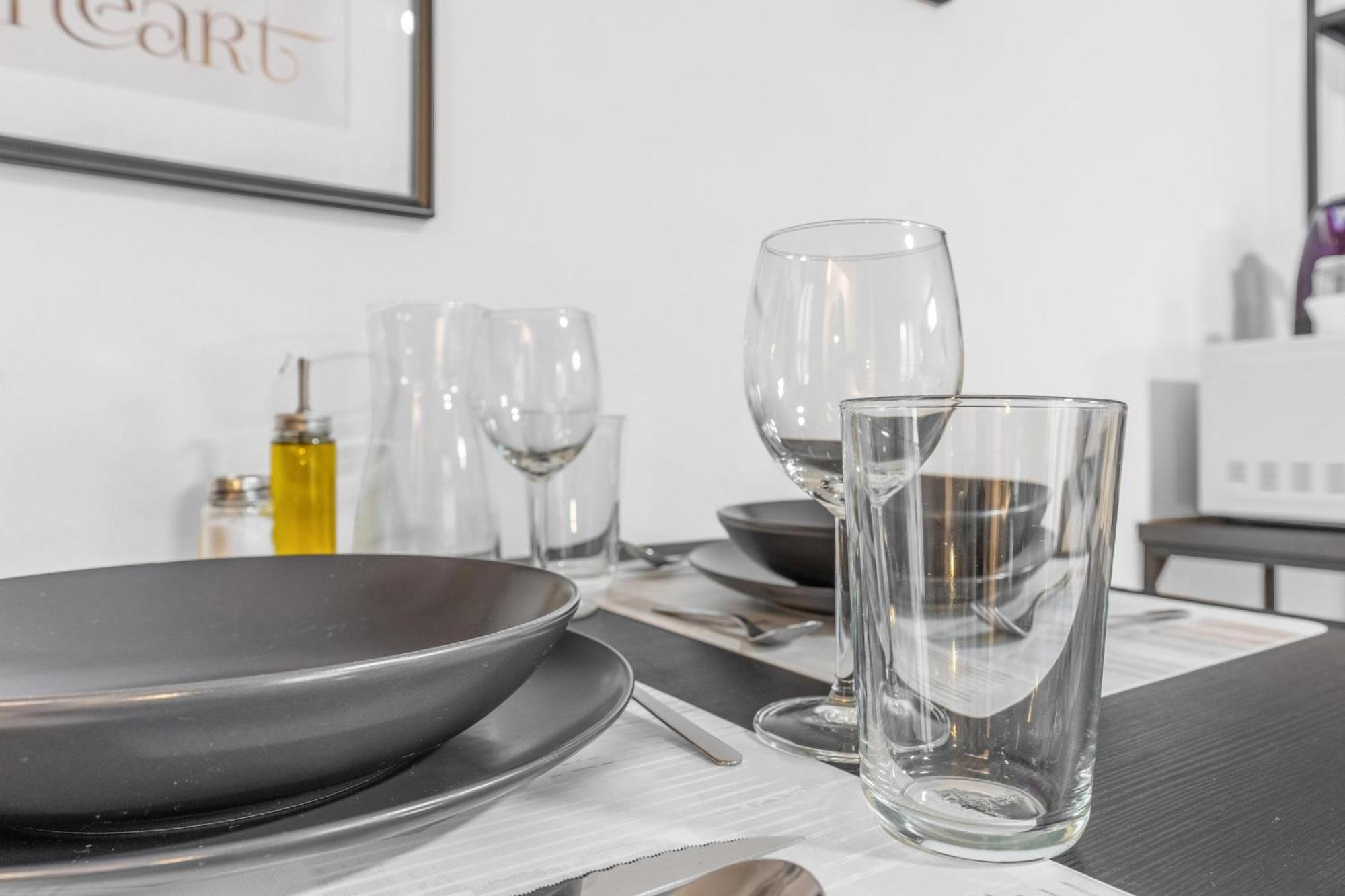 -Free Pool And Parking- Garda House Apartments Castelnuovo del Garda Exterior photo